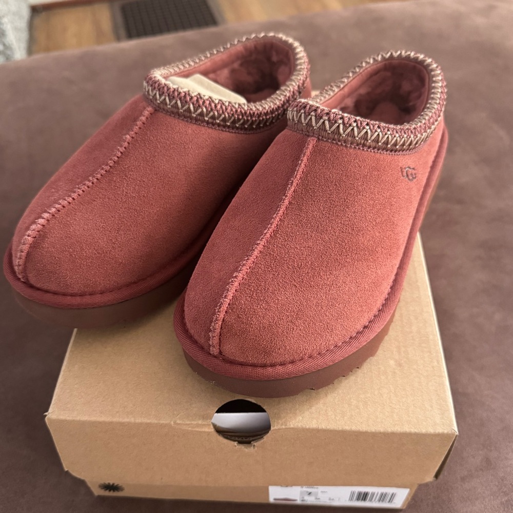 UGG Tasman - Red Jasper